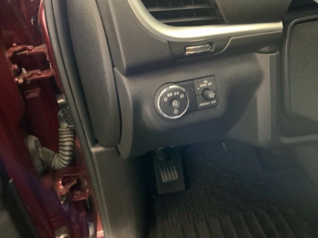Used 2015 Chevrolet Traverse LT AWD/4WD image 17
