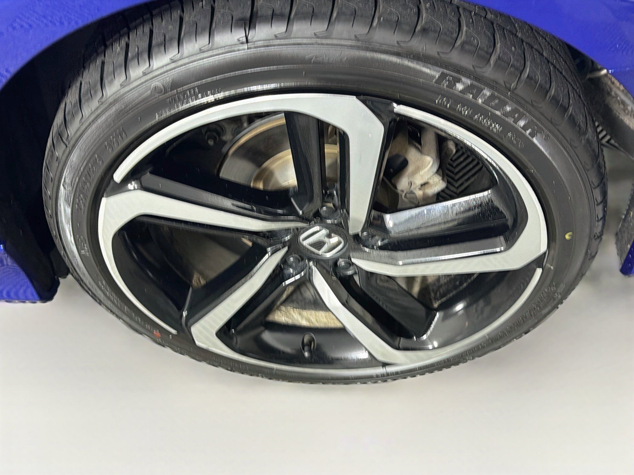 Used 2019 Honda Accord Sport image 11