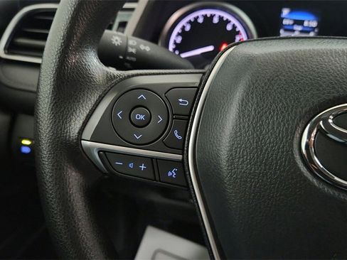 Used 2024 Toyota Camry LE image 21