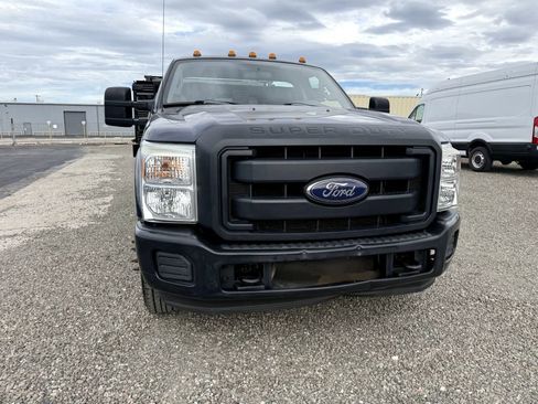Used 2015 Ford F350 XL image 3