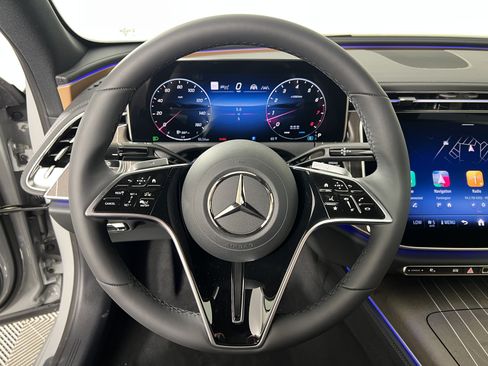 New 2026 Mercedes-Benz E 350 4MATIC Sedan image 28