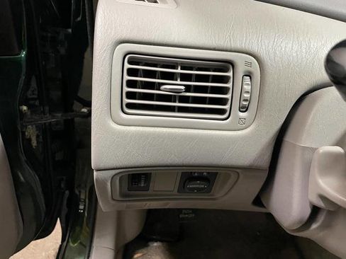 Used 2002 Toyota Prius image 31