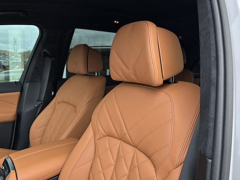 New 2026 BMW X7 xDrive40i w/ Executive Package image 24