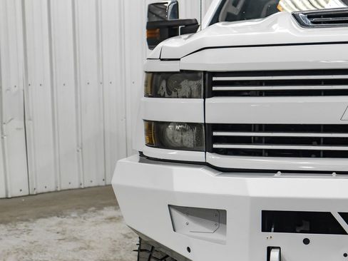 Used 2019 Chevrolet Silverado 3500 LTZ w/ Duramax Plus Package image 44