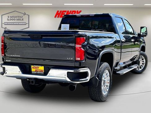 Used 2024 Chevrolet Silverado 3500 LTZ w/ LTZ Premium Package AWD/4WD image 6