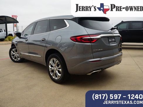 Used 2021 Buick Enclave Avenir w/ Avenir Technology Package image 2