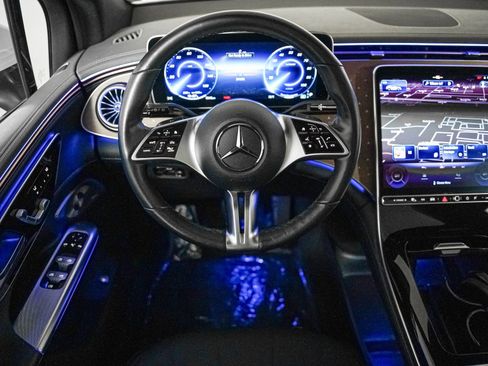 Certified 2023 Mercedes-Benz EQE 350+ 4MATIC SUV w/ Exclusive Trim Package image 14