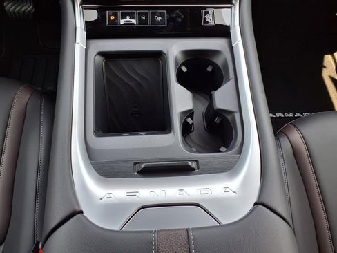 New 2025 Nissan Armada SL w/ Captain's Chari Seat Package image 20