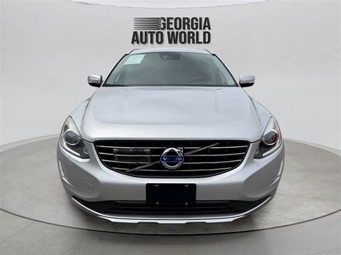 Used 2015 Volvo XC60 T5 Platinum FWD image 12