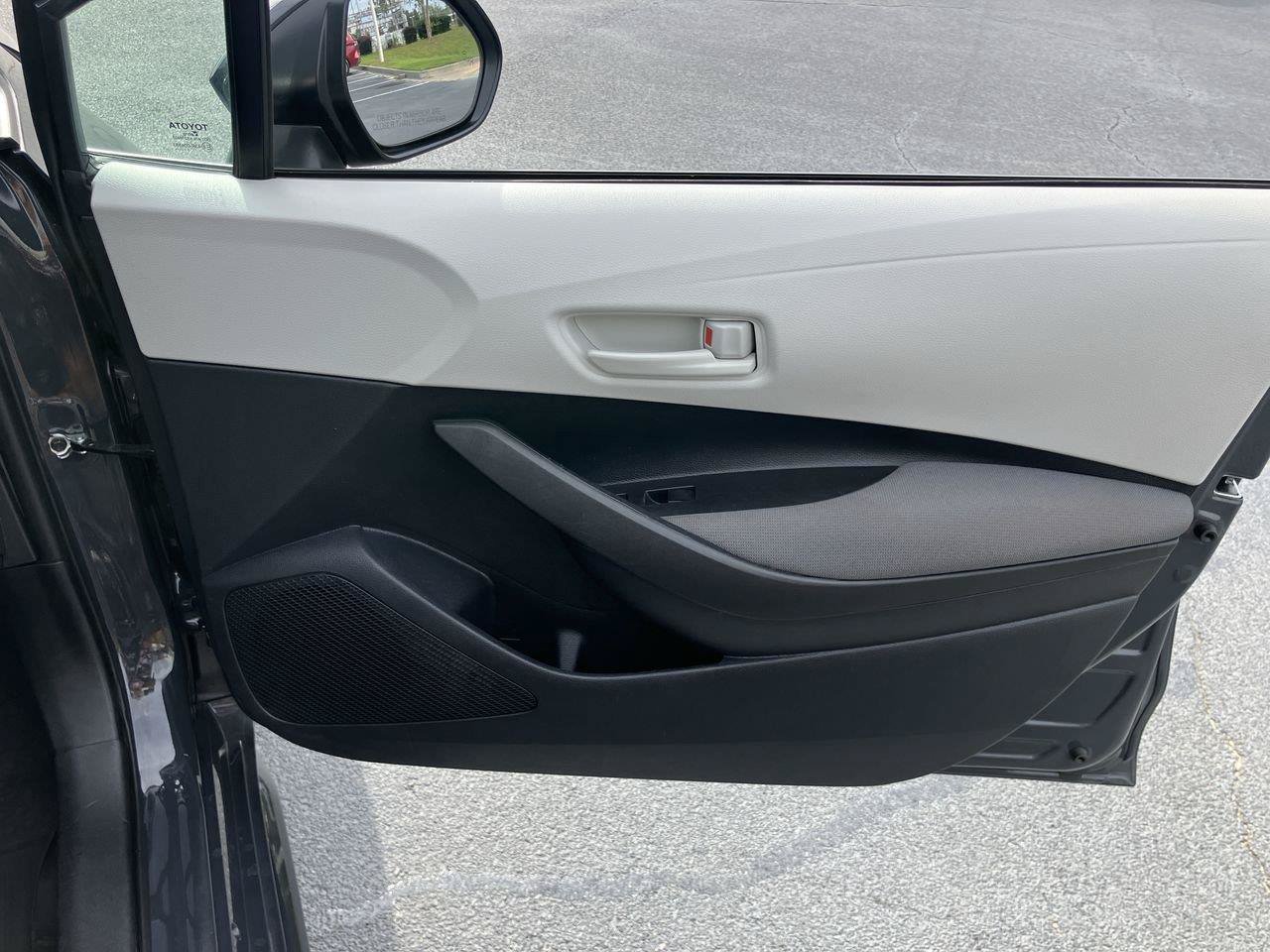 Certified 2025 Toyota Corolla LE w/ Convenience Package FWD image 29