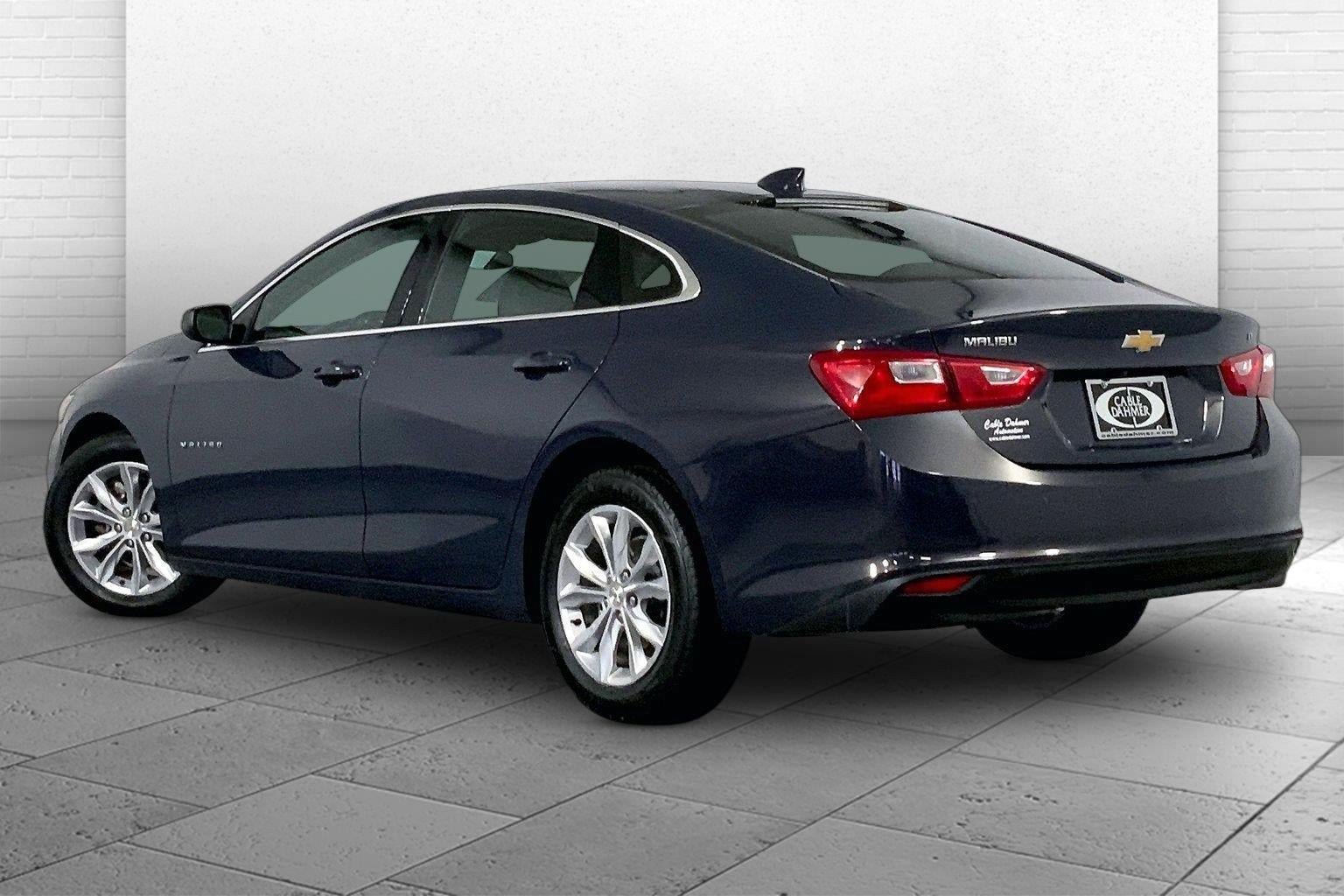 Used 2025 Chevrolet Malibu LT FWD image 11
