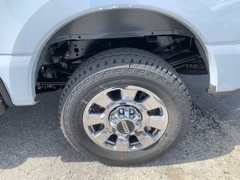 New 2026 Ford F250 Lariat image 39