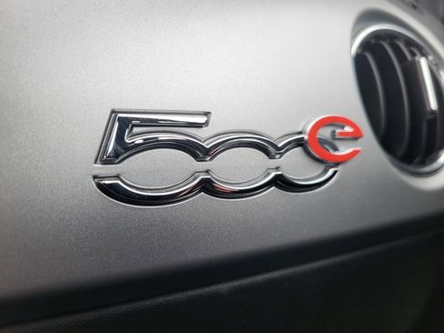 Used 2019 FIAT 500 e image 50
