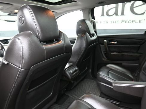 Used 2017 GMC Acadia Limited SLT FWD image 24