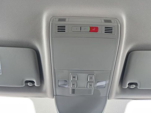 Used 2025 Volkswagen Taos S image 23