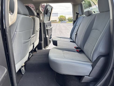 Used 2014 RAM 1500 Express AWD/4WD image 30