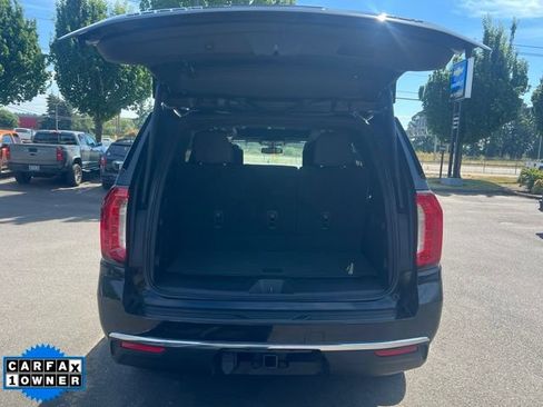 Used 2021 GMC Yukon SLT w/ SLT Premium Package AWD/4WD image 7