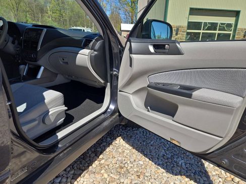 Used 2013 Subaru Forester 2.5X AWD/4WD image 18