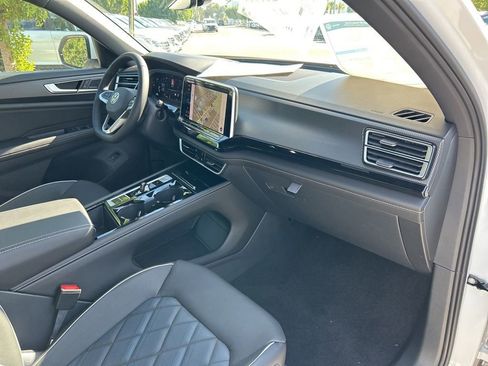 New 2026 Volkswagen Atlas Cross Sport SEL Premium R-Line AWD/4WD image 46