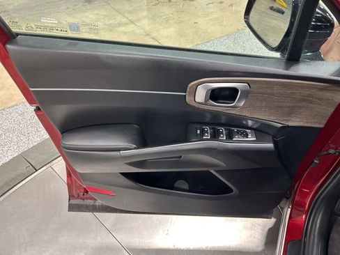 Certified 2022 Kia Sorento S image 14