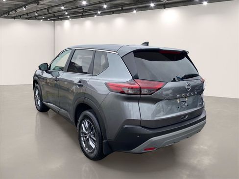 Used 2023 Nissan Rogue S AWD/4WD image 5