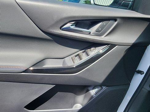 New 2026 Chevrolet Equinox RS FWD image 18