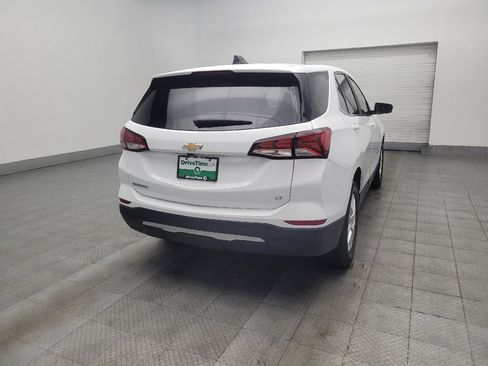 Used 2024 Chevrolet Equinox LT FWD image 9