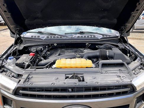 Used 2018 Ford F150 XLT w/ Equipment Group 302A Luxury image 31