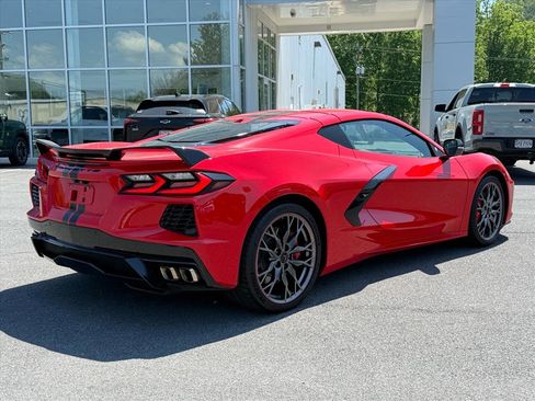Used 2023 Chevrolet Corvette Stingray Premium Cpe w/ Z51 Performance Package RWD image 5