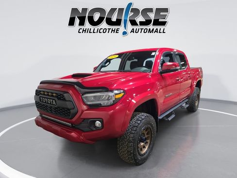 Used 2021 Toyota Tacoma TRD Sport w/ Technology Package AWD/4WD image 1