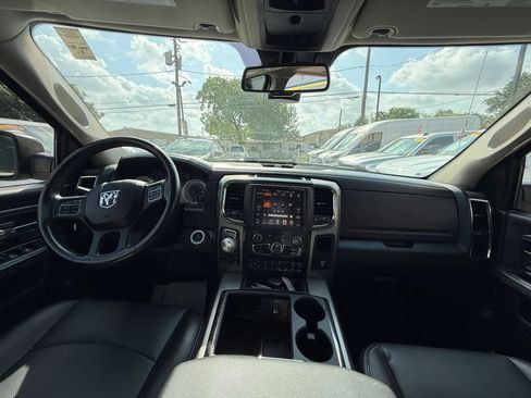 Used 2014 RAM 1500 Sport w/ Convenience Group AWD/4WD image 9