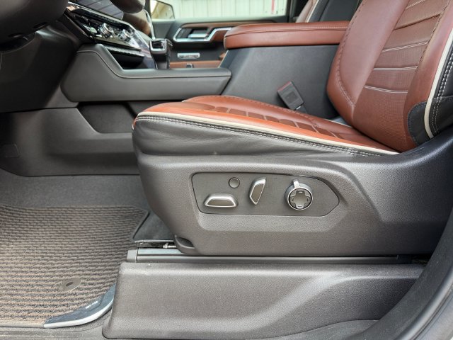 Used 2024 GMC Sierra 1500 Denali Ultimate AWD/4WD image 23