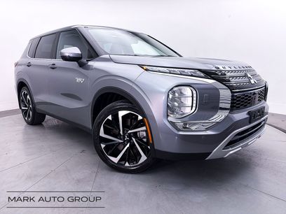 Used 2023 Mitsubishi Outlander SE