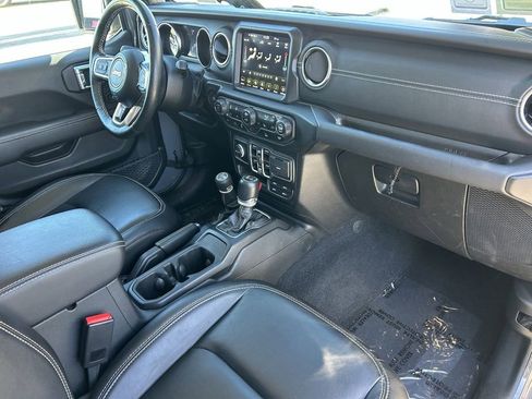 Used 2023 Jeep Wrangler Unlimited Sahara w/ Cold Weather Group image 8