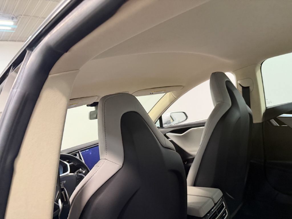 Used 2013 Tesla Model S Performance RWD image 42