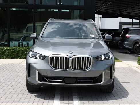 Used 2026 BMW X5 sDrive40i RWD image 3