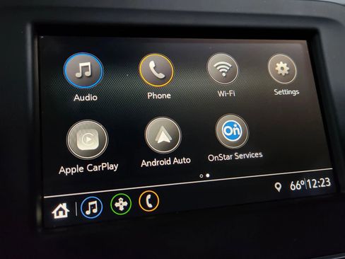 Used 2019 Chevrolet Equinox LS image 27