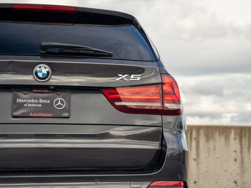 Used 2017 BMW X5 xDrive40e AWD/4WD image 10