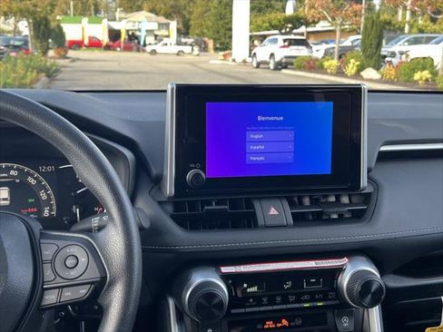 Certified 2025 Toyota RAV4 LE image 22