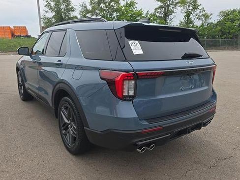 Certified 2025 Ford Explorer ST w/ Sun And Sound Package AWD/4WD image 4