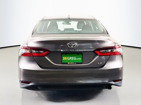Used 2022 Toyota Camry LE FWD image 8