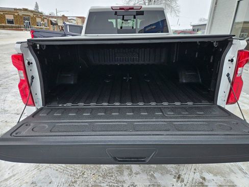 Used 2023 Chevrolet Silverado 3500 High Country image 23