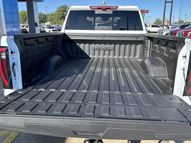 New 2026 GMC Sierra 2500 AT4 w/ AT4 Premium Plus Package AWD/4WD image 5