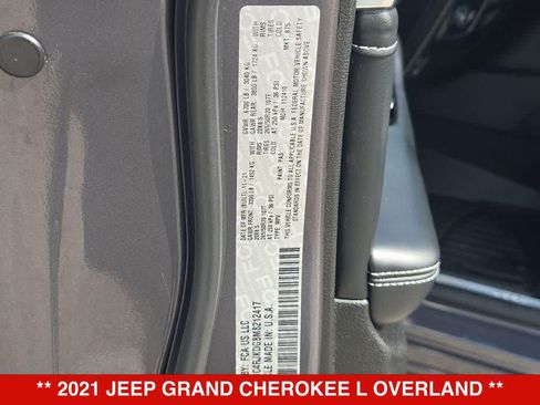 Used 2021 Jeep Grand Cherokee L Overland w/ Luxury Tech Group IV AWD/4WD image 36