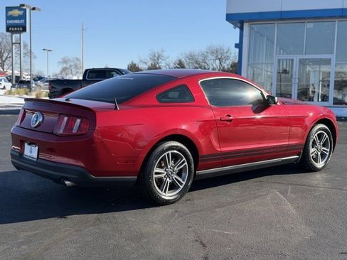 Used 2010 Ford Mustang V6 image 7