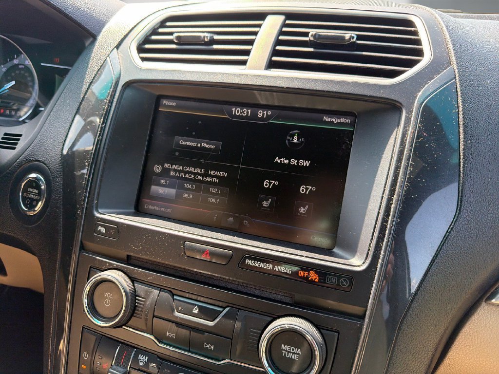 Used 2016 Ford Explorer XLT w/ Equipment Group 202A FWD image 18