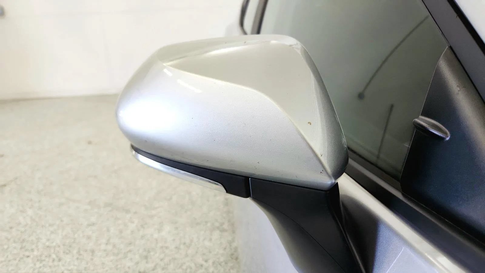 Used 2025 Toyota Camry LE FWD image 35