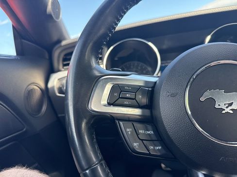 Used 2022 Ford Mustang GT Premium image 13