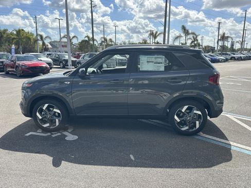 New 2026 Hyundai Venue SEL image 9