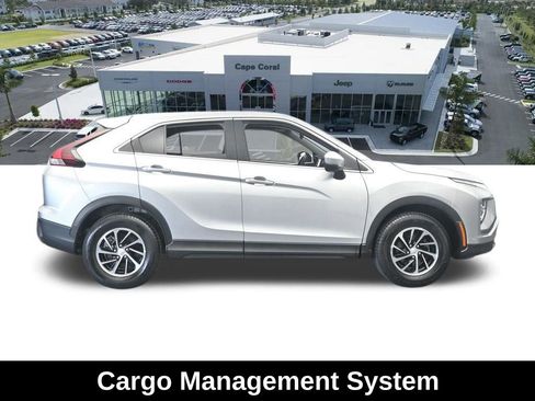 Used 2023 Mitsubishi Eclipse Cross ES image 7